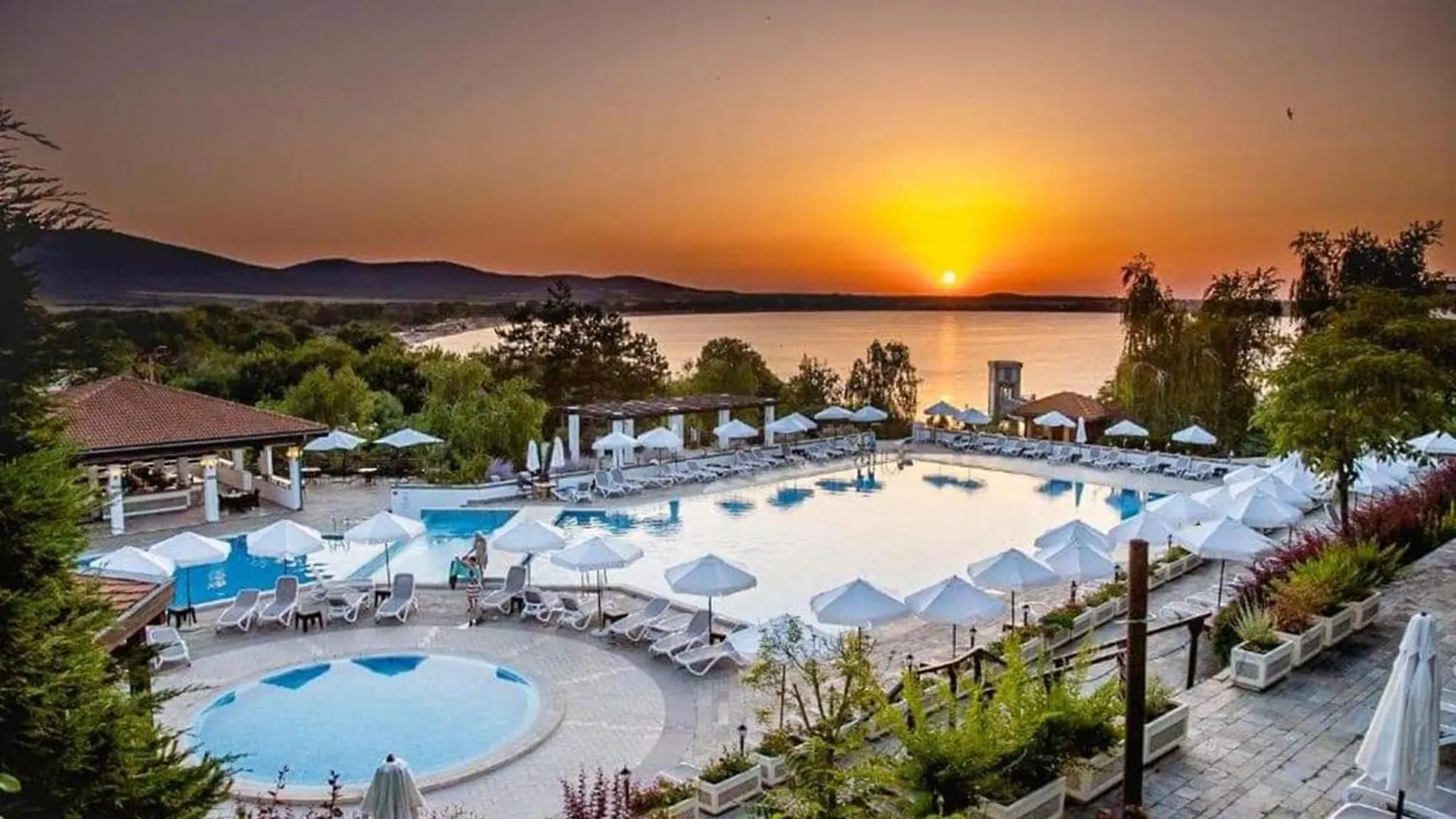 Eve Santa Marina Sea View Apartment - Sea, Pools, Relax Sozopol 0*,  Bulgaria