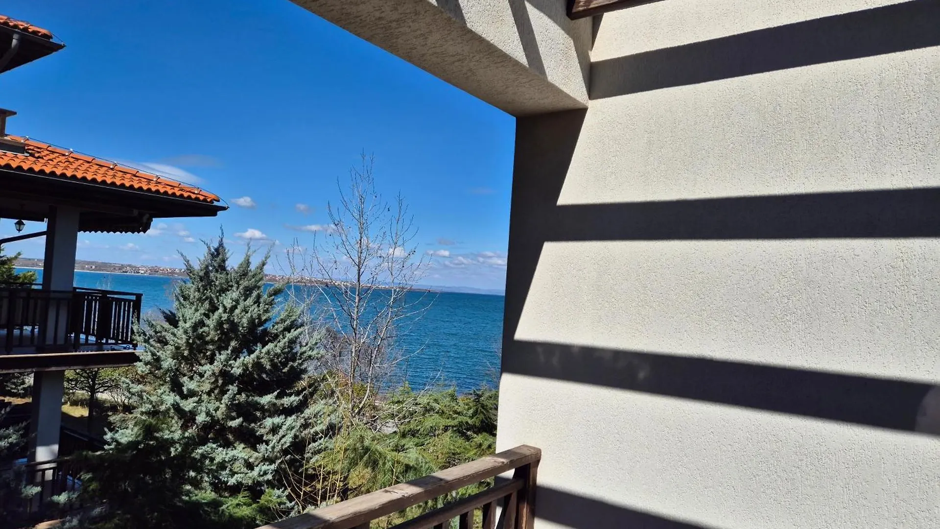 Eve Santa Marina Sea View Apartment - Sea, Pools, Relax Sozopol