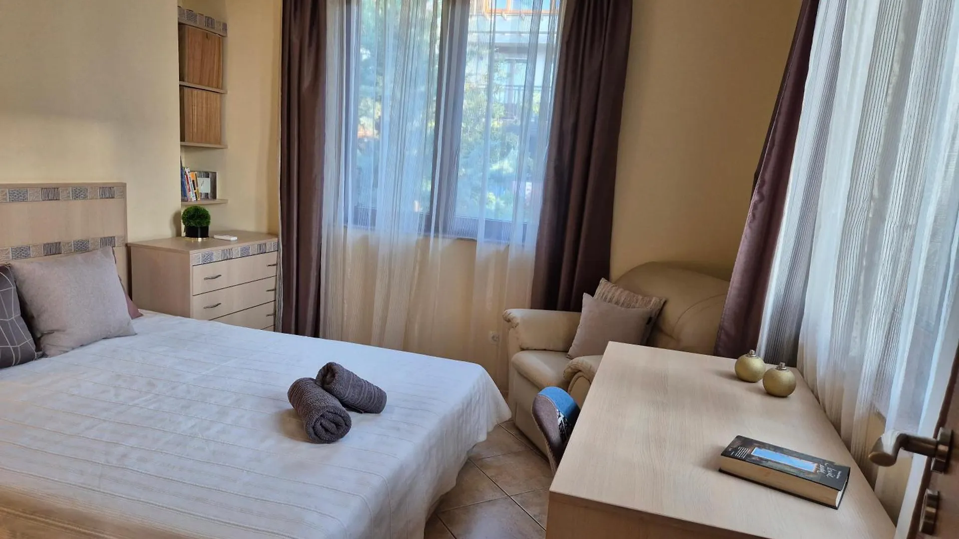 Eve Santa Marina Sea View Apartment - Sea, Pools, Relax Sozopol